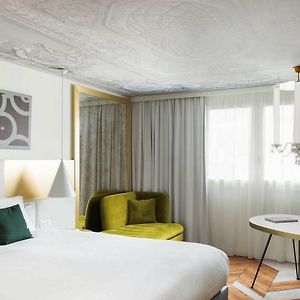 Junior King Suite
